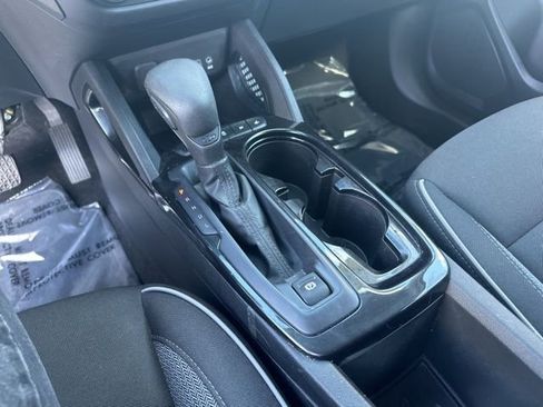 Used 2023 Chevrolet TrailBlazer LT w/ Convenience Package image 21