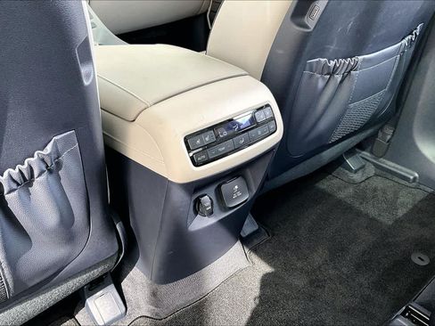 Used 2022 Hyundai Palisade Calligraphy FWD image 33