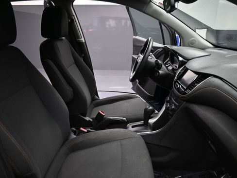 Used 2017 Chevrolet Trax LS w/ LPO, Protection Package image 19