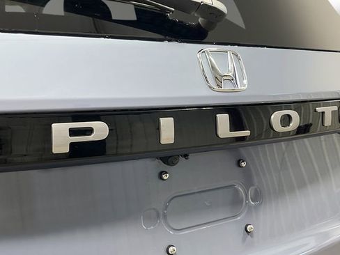 New 2026 Honda Pilot Elite image 10