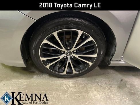 Used 2018 Toyota Camry LE image 26