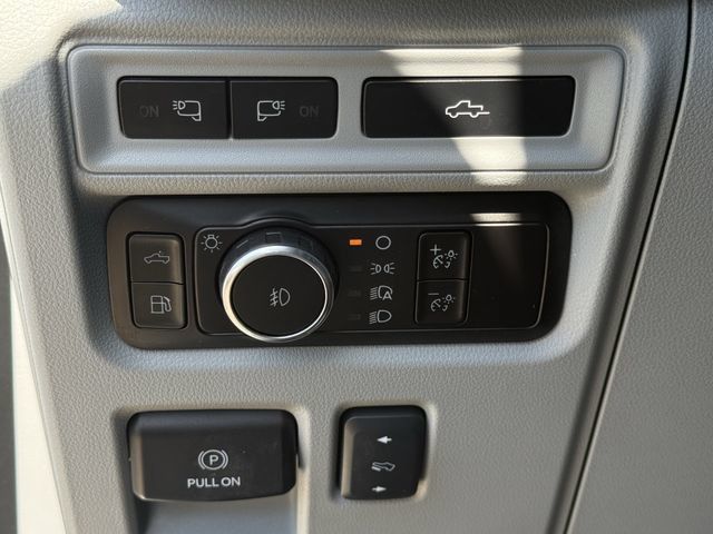 Used 2023 Ford F150 Limited AWD/4WD image 25