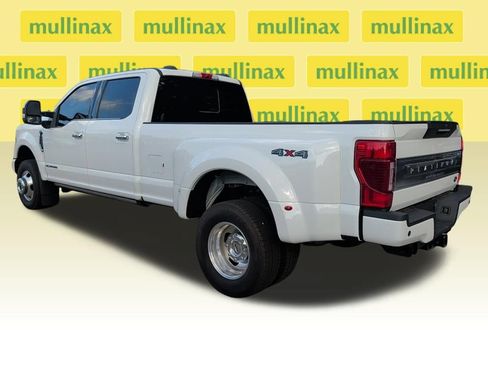 Certified 2022 Ford F350 Platinum w/ Snow Plow Prep Package AWD/4WD image 7