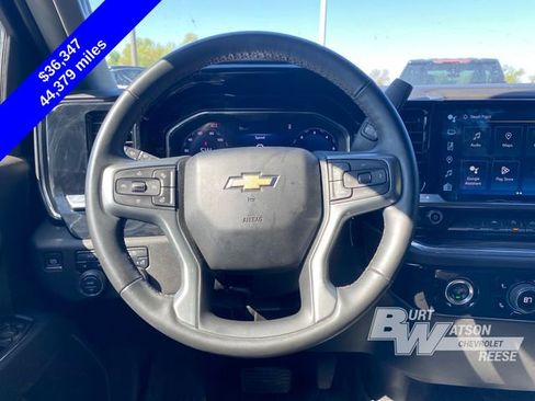 Used 2024 Chevrolet Silverado 1500 LT AWD/4WD image 17