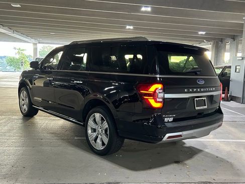Used 2023 Ford Expedition Max Platinum image 3