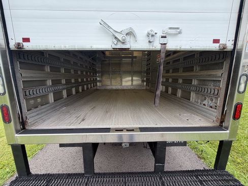 Used 2020 Ford F350 XL w/ Power Equipment Group RWD image 16