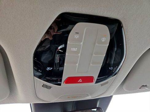 Used 2025 Kia K4 LXS image 23