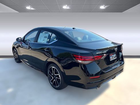 New 2025 Nissan Sentra SR w/ SR Premium Package image 3