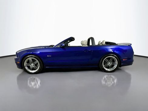 Used 2014 Ford Mustang GT Premium w/ Electronics Package RWD image 4