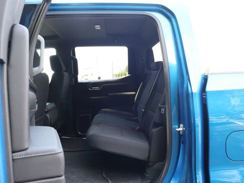 Used 2024 Chevrolet Silverado 1500 LT w/ Protection Package AWD/4WD image 43