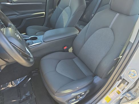 Used 2024 Toyota Camry LE image 20
