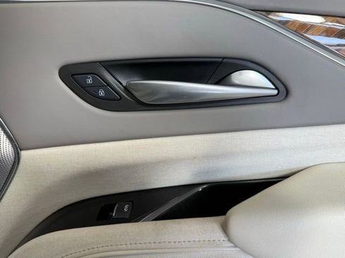 Certified 2024 Cadillac Escalade Sport Platinum image 33