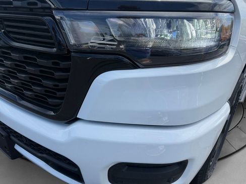 New 2026 RAM 1500 Express AWD/4WD image 22