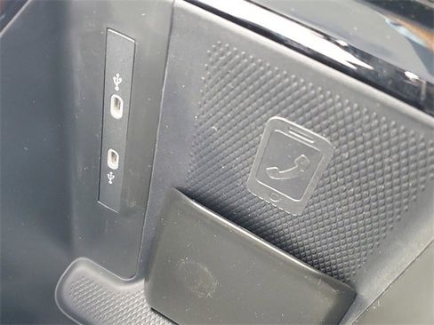 New 2025 Volkswagen ID.4 Pro S Plus image 28