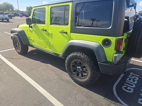 Used 2016 Jeep Wrangler Unlimited Sport w/ Quick Order Package 24S AWD/4WD image 6