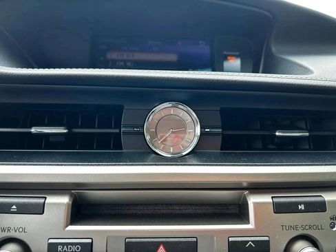 Used 2018 Lexus ES 350 w/ Navigation System Package image 21