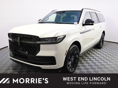 New 2025 Lincoln Navigator L Reserve w/ Jet Appearance Package