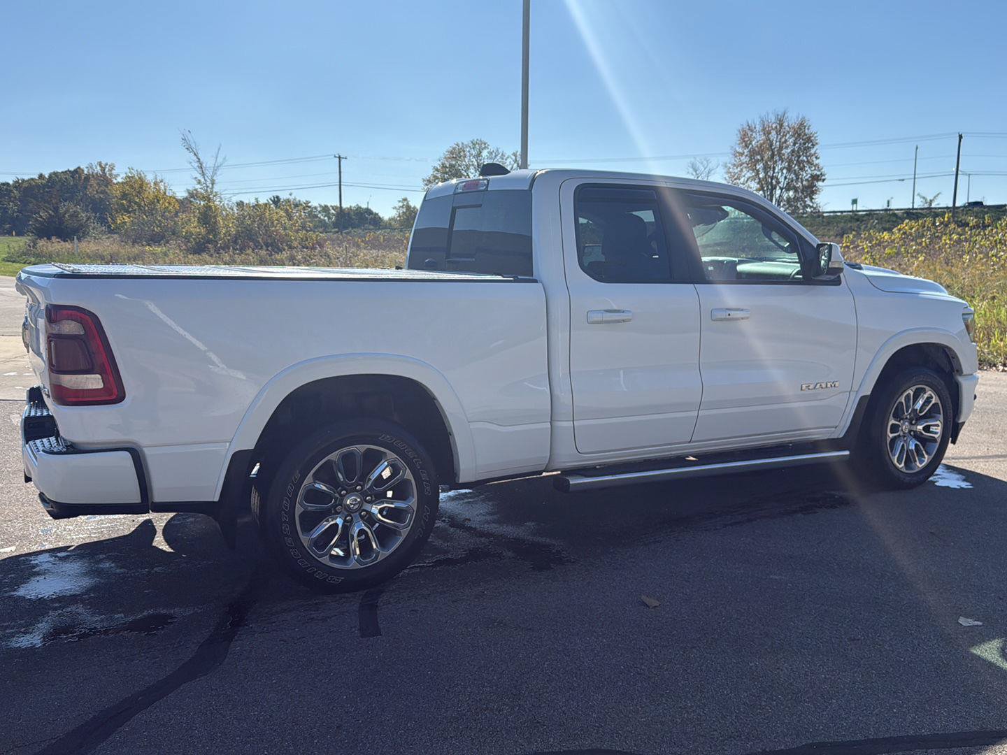 Used 2021 RAM 1500 Laramie w/ Sport Appearance Package AWD/4WD image 9
