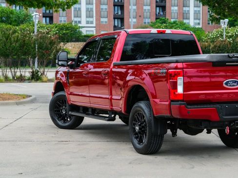 Used 2019 Ford F250 Lariat w/ Lariat Ultimate Package AWD/4WD image 22