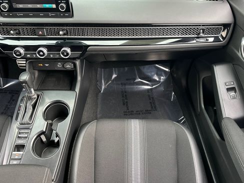 Used 2024 Honda Civic Sport image 28