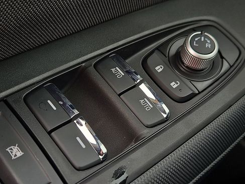Certified 2026 Subaru Forester Premium AWD/4WD image 18
