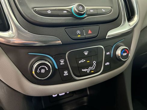 Used 2024 Chevrolet Equinox LS image 16