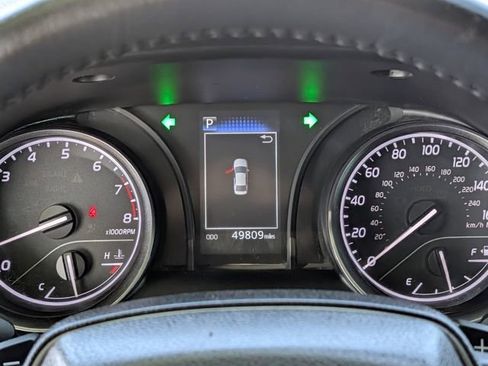 Used 2024 Toyota Camry SE FWD image 19