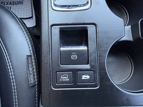 Used 2018 Subaru Outback 2.5i Limited AWD/4WD image 20