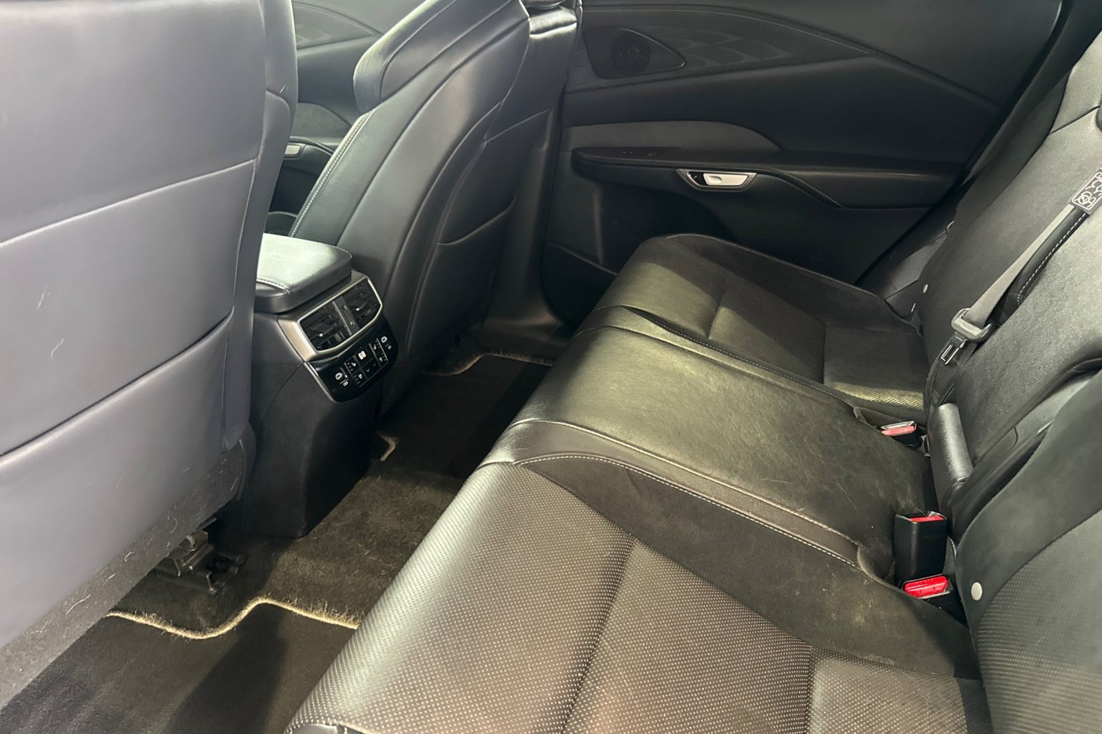 Certified 2023 Lexus RX 500h F Sport w/ Accessory Package (Z1) AWD/4WD image 15