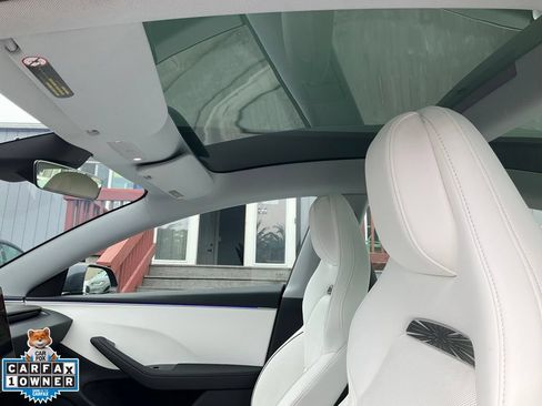 Used 2024 Tesla Model 3 Performance AWD/4WD image 22