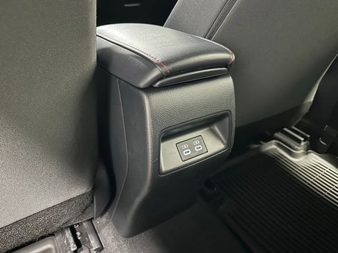Used 2025 Toyota Corolla SE FWD image 48