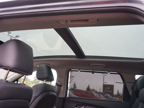 Used 2019 Hyundai Santa Fe Limited image 24