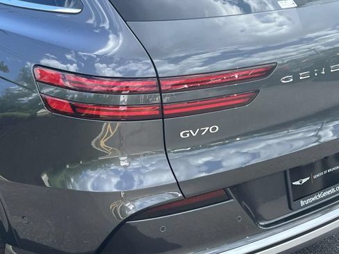 New 2025 Genesis Electrified GV70 w/ Prestige Package AWD/4WD image 8