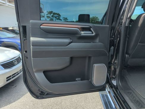 Used 2025 GMC Sierra 2500 Denali AWD/4WD image 27