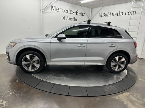 Used 2022 Audi Q5 2.0T Premium Plus w/ Premium Plus Package AWD/4WD image 4