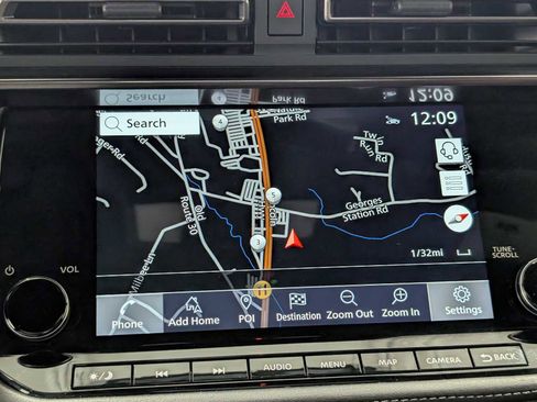 Used 2024 Nissan Z NISMO w/ Floor Mat Package image 21