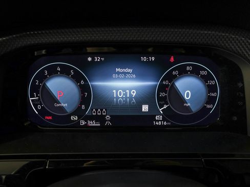 Used 2024 Volkswagen Atlas Cross Sport SEL Premium R-Line image 31