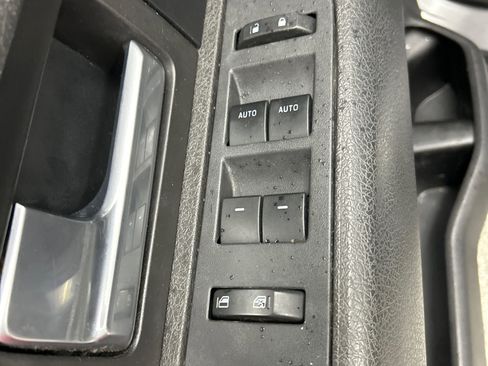 Used 2013 Ford F150 FX4 w/ Luxury Equipment Group image 9