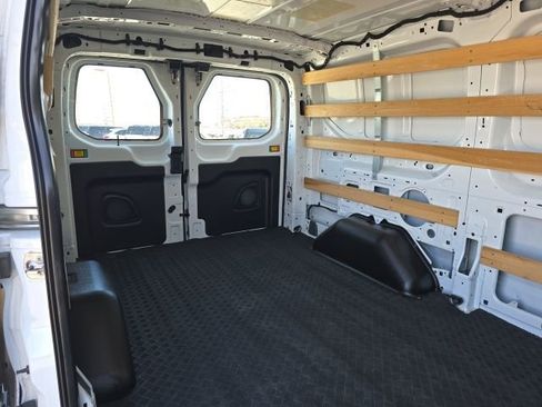 Used 2024 Ford Transit 250 Low Roof w/ Exterior Upgrade Package image 18