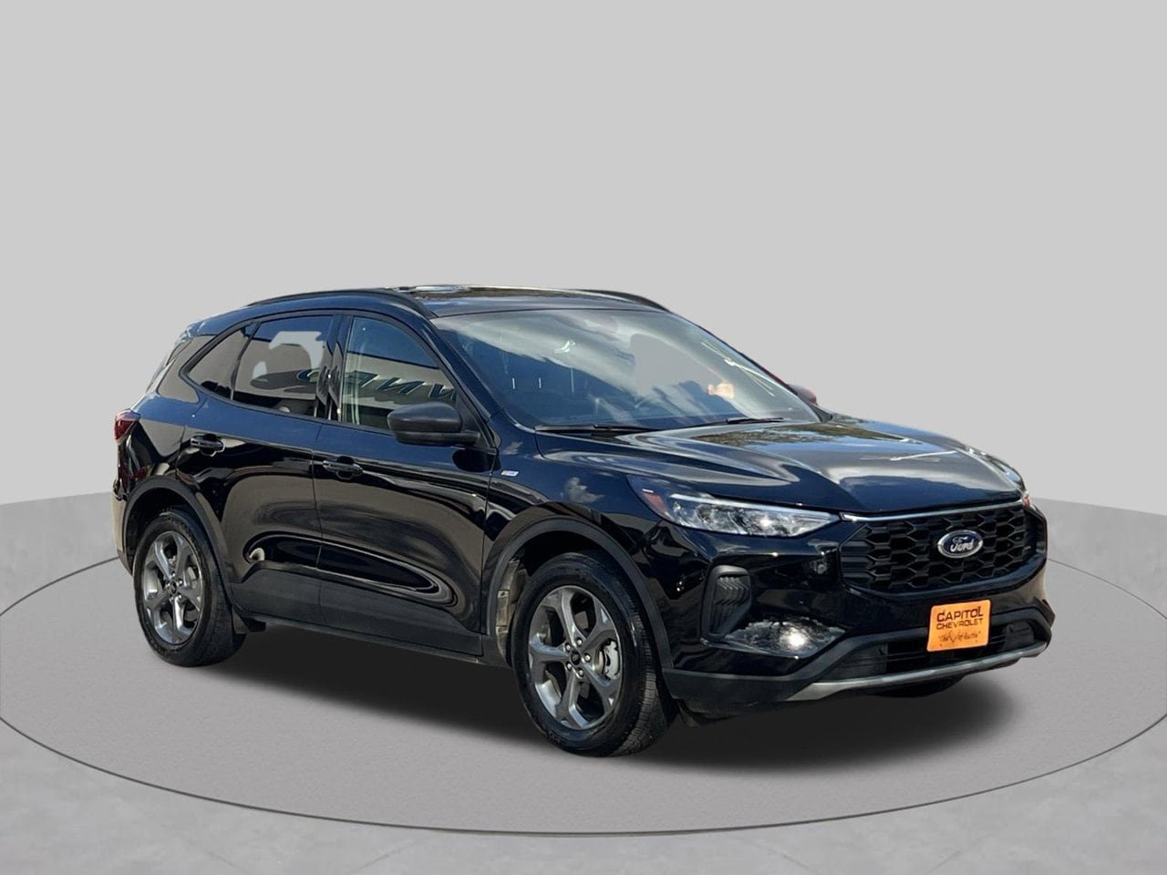 Used 2025 Ford Escape ST-Line FWD image 7