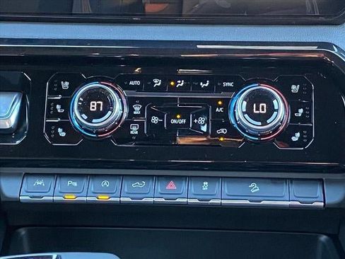 New 2026 GMC Sierra 1500 AT4 w/ AT4 Premium Package image 15