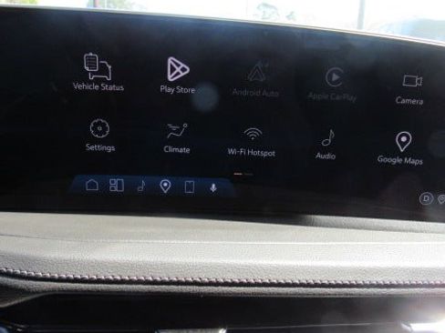 Used 2025 Cadillac XT4 Premium Luxury image 22