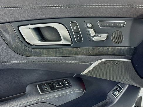 Used 2019 Mercedes-Benz SL 450 w/ Premium Package image 18