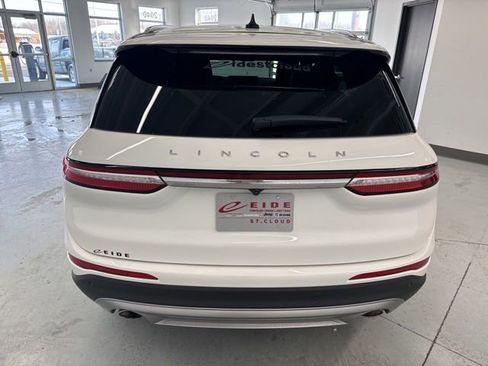 Used 2023 Lincoln Corsair Reserve image 9