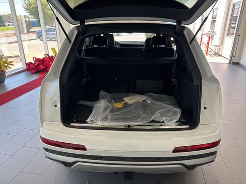 Used 2026 Audi Q7 2.0T Premium Plus AWD/4WD image 9