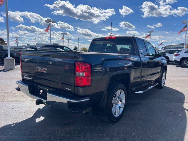 Used 2015 GMC Sierra 1500 SLE w/ SLE Value Package AWD/4WD image 5