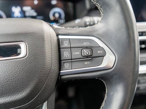 Used 2022 Jeep Compass High Altitude AWD/4WD image 24
