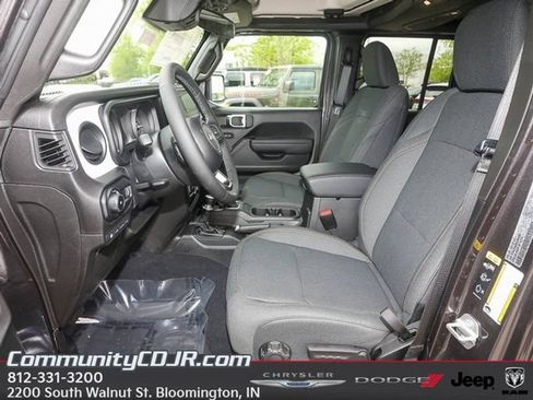 New 2025 Jeep Wrangler Unlimited Sport S 4xe w/ Convenience Group AWD/4WD image 12