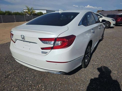 Used 2019 Honda Accord Touring image 3