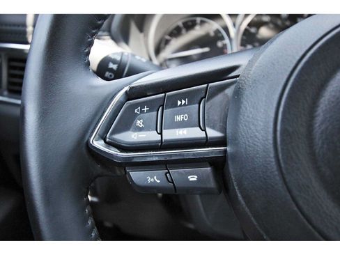 Used 2025 MAZDA CX-5 AWD 2.5 S w/ Preferred Package image 15